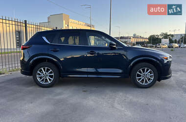 Внедорожник / Кроссовер Mazda CX-5 2024 в 