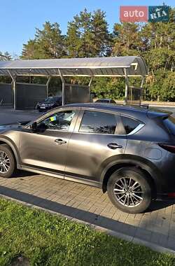 Внедорожник / Кроссовер Mazda CX-5 2017 в 