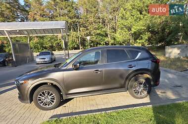 Внедорожник / Кроссовер Mazda CX-5 2017 в 