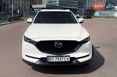 Внедорожник / Кроссовер Mazda CX-5 2018 в 