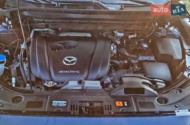 Внедорожник / Кроссовер Mazda CX-5 2020 в 