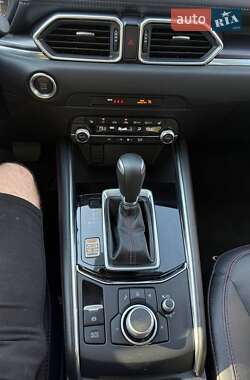 Внедорожник / Кроссовер Mazda CX-5 2023 в 