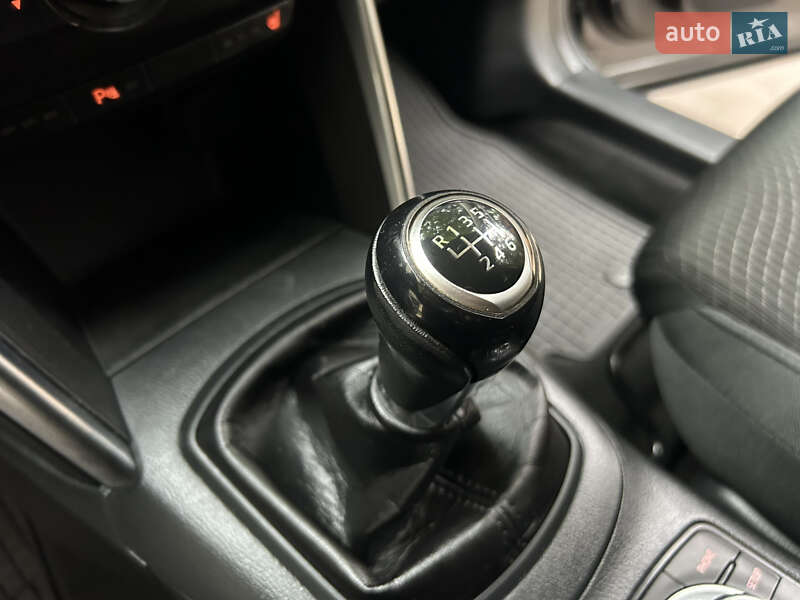 Внедорожник / Кроссовер Mazda CX-5 2014 в Дрогобыче фото 46 Внедорожник / Кроссовер Mazda CX-5 2014 в Дрогобыче