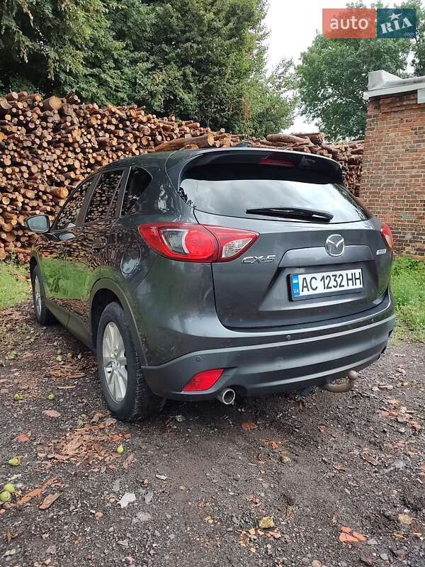 Внедорожник / Кроссовер Mazda CX-5 2014 в Нововолынске
