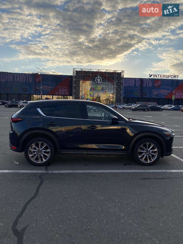 Внедорожник / Кроссовер Mazda CX-5 2019 в Киеве