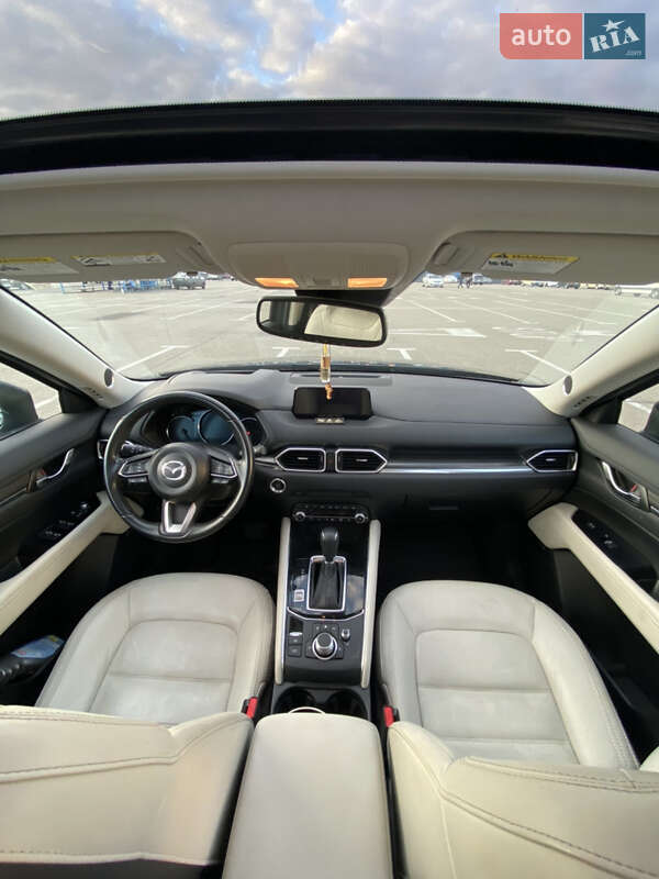 Внедорожник / Кроссовер Mazda CX-5 2019 в Киеве