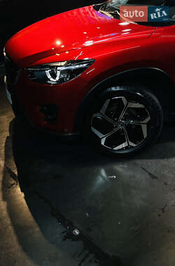 Внедорожник / Кроссовер Mazda CX-5 2015 в 