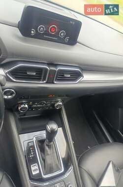 Внедорожник / Кроссовер Mazda CX-5 2017 в 
