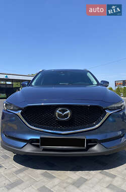 Внедорожник / Кроссовер Mazda CX-5 2017 в Запорожье