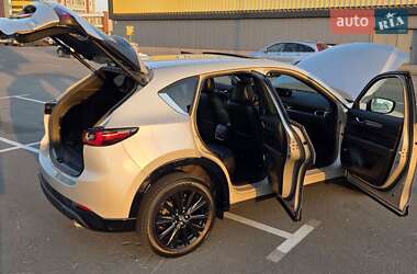 Внедорожник / Кроссовер Mazda CX-5 2023 в 