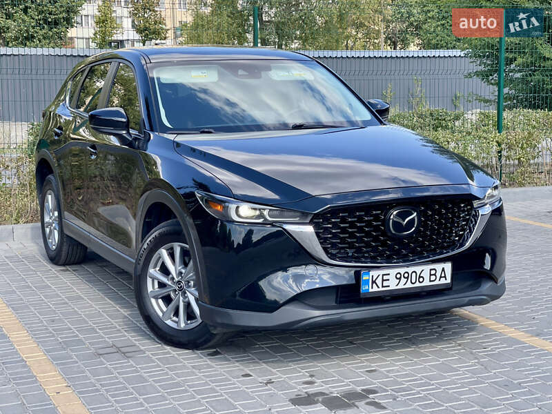 Внедорожник / Кроссовер Mazda CX-5 2023 в 