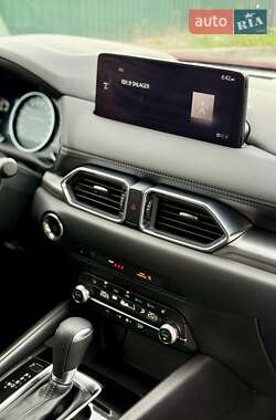 Внедорожник / Кроссовер Mazda CX-5 2024 в 