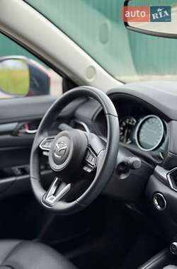 Внедорожник / Кроссовер Mazda CX-5 2024 в 