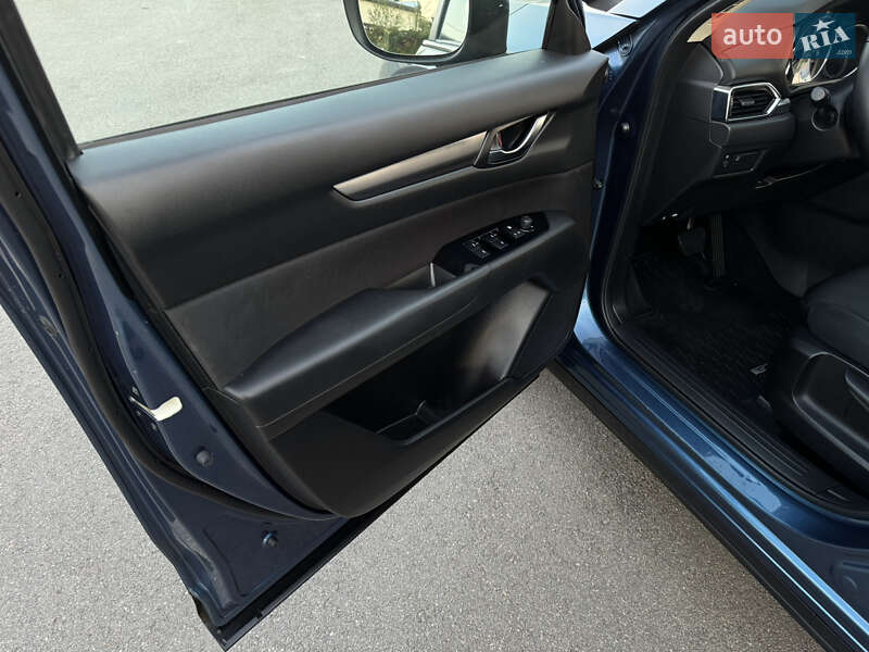 Позашляховик / Кросовер Mazda CX-5 2018 в Києві