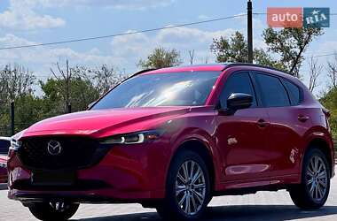 Внедорожник / Кроссовер Mazda CX-5 2023 в 