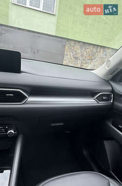 Внедорожник / Кроссовер Mazda CX-5 2024 в 
