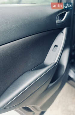Внедорожник / Кроссовер Mazda CX-5 2013 в 