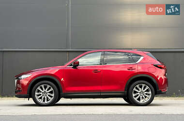 Внедорожник / Кроссовер Mazda CX-5 2020 в 