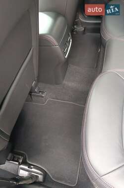 Позашляховик / Кросовер Mazda CX-5 2024 в 