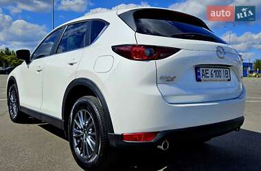 Внедорожник / Кроссовер Mazda CX-5 2017 в 