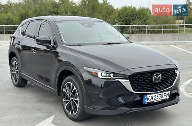 Позашляховик / Кросовер Mazda CX-5 2022 в 