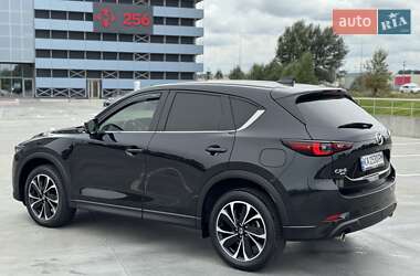Позашляховик / Кросовер Mazda CX-5 2022 в 