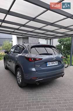 Внедорожник / Кроссовер Mazda CX-5 2023 в 