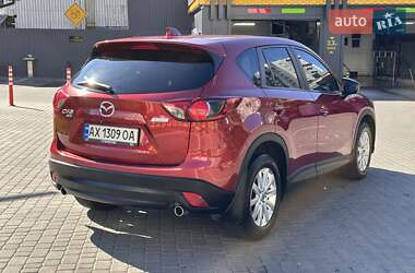 Позашляховик / Кросовер Mazda CX-5 2012 в 