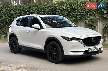 Внедорожник / Кроссовер Mazda CX-5 2018 в 