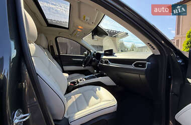 Внедорожник / Кроссовер Mazda CX-5 2023 в 