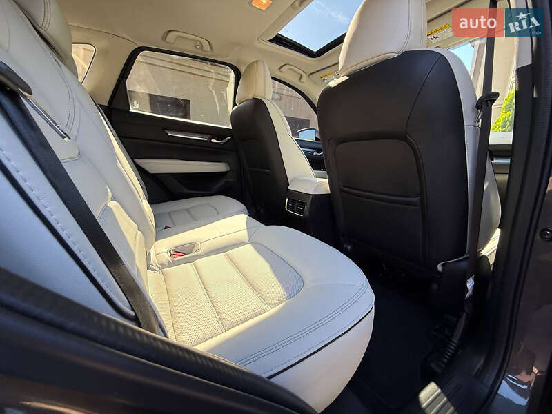 Позашляховик / Кросовер Mazda CX-5 2023 в Дніпрі