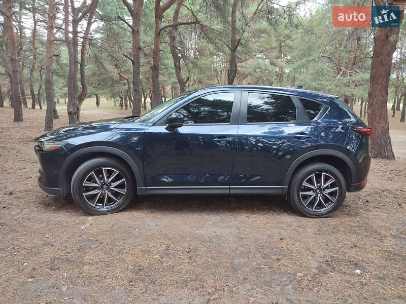 Внедорожник / Кроссовер Mazda CX-5 2018 в Каменском