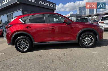 Внедорожник / Кроссовер Mazda CX-5 2017 в 