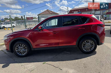 Внедорожник / Кроссовер Mazda CX-5 2017 в 