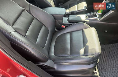 Позашляховик / Кросовер Mazda CX-5 2014 в 