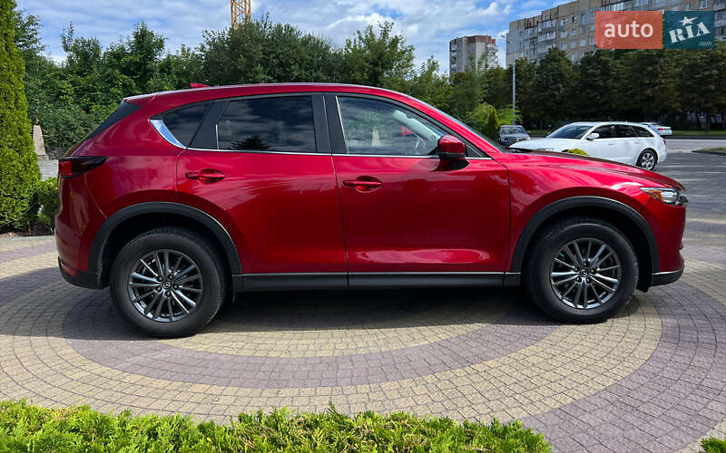 Позашляховик / Кросовер Mazda CX-5 2017 в Львові