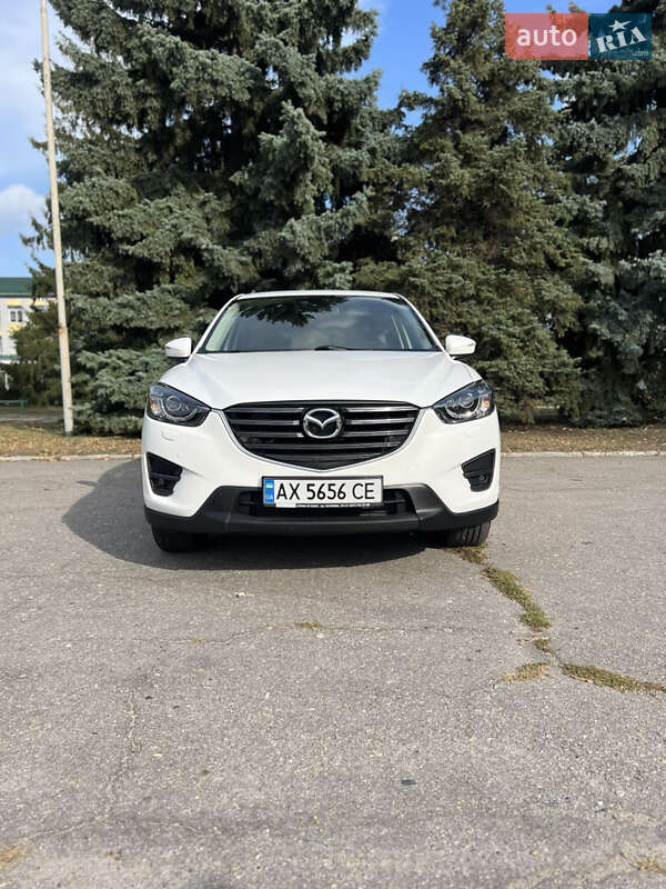 Внедорожник / Кроссовер Mazda CX-5 2015 в 