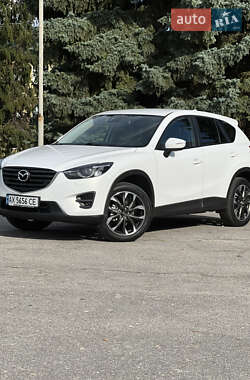 Внедорожник / Кроссовер Mazda CX-5 2015 в 