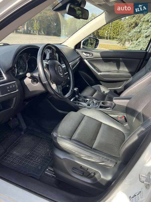 Позашляховик / Кросовер Mazda CX-5 2015 в Лозовій