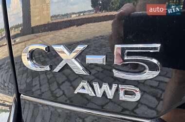 Позашляховик / Кросовер Mazda CX-5 2022 в 