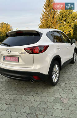 Позашляховик / Кросовер Mazda CX-5 2014 в 