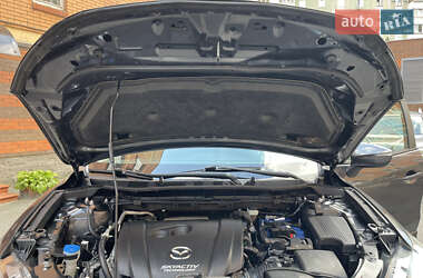Внедорожник / Кроссовер Mazda CX-5 2015 в 