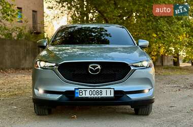 Внедорожник / Кроссовер Mazda CX-5 2019 в 
