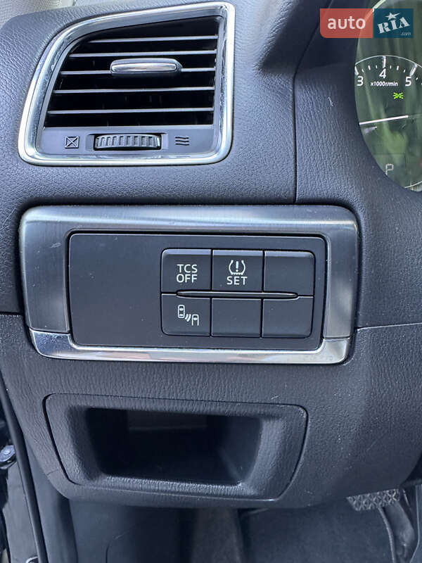 Внедорожник / Кроссовер Mazda CX-5 2016 в Киеве фото 35 Внедорожник / Кроссовер Mazda CX-5 2016 в Киеве