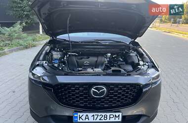 Внедорожник / Кроссовер Mazda CX-5 2023 в 