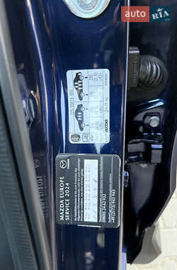 Внедорожник / Кроссовер Mazda CX-5 2013 в 