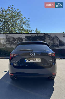 Внедорожник / Кроссовер Mazda CX-5 2018 в 