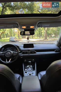 Внедорожник / Кроссовер Mazda CX-5 2018 в 