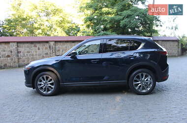 Позашляховик / Кросовер Mazda CX-5 2021 в 