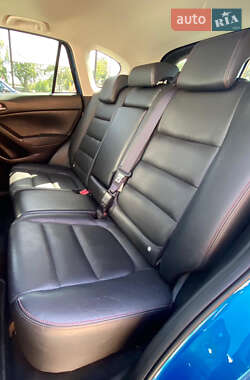 Позашляховик / Кросовер Mazda CX-5 2012 в 